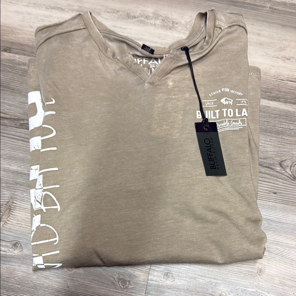Buffalo Men's Tan Graphic T-Shirt